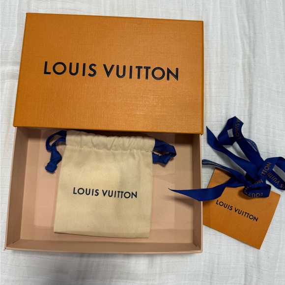 Authentic Louis Vuitton Drawer Gift Box - Picture 2 of 4